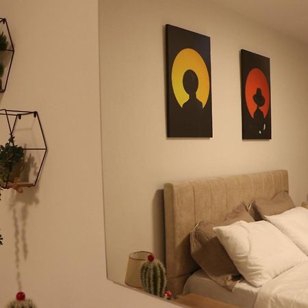 Pine Apartment Tiranë Luaran gambar